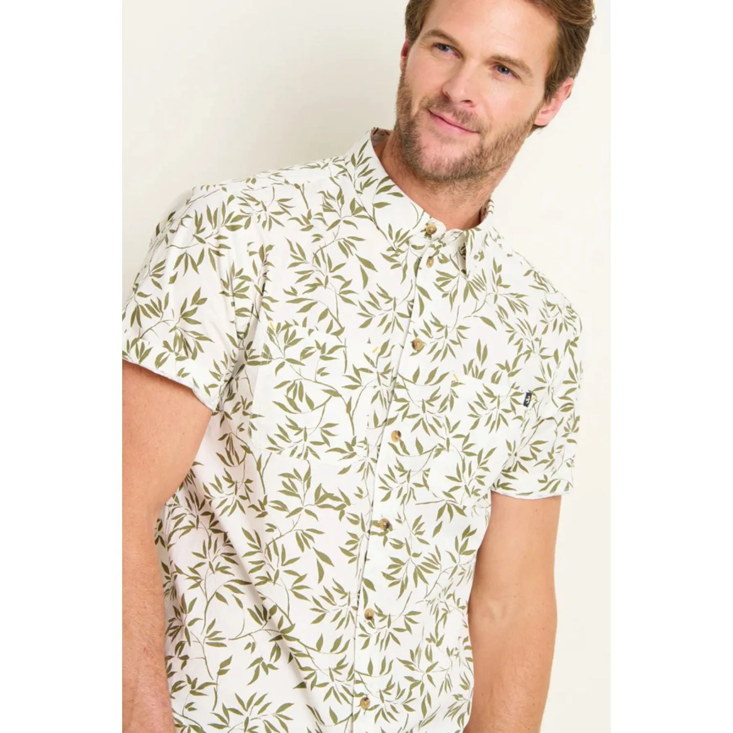 Brakeburn XL White Bamboo Leaf Shirt