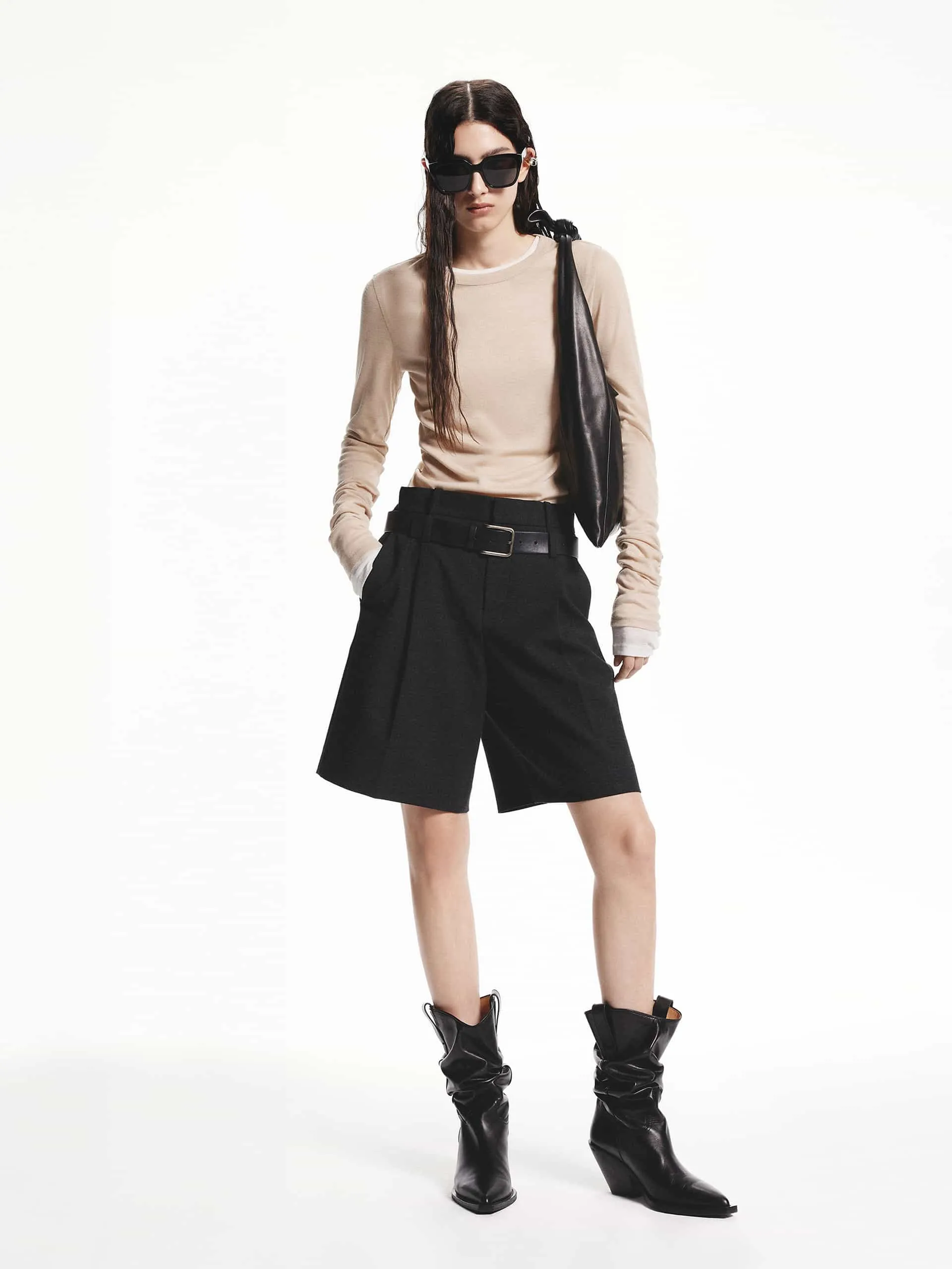 Lightweight Contrast Top