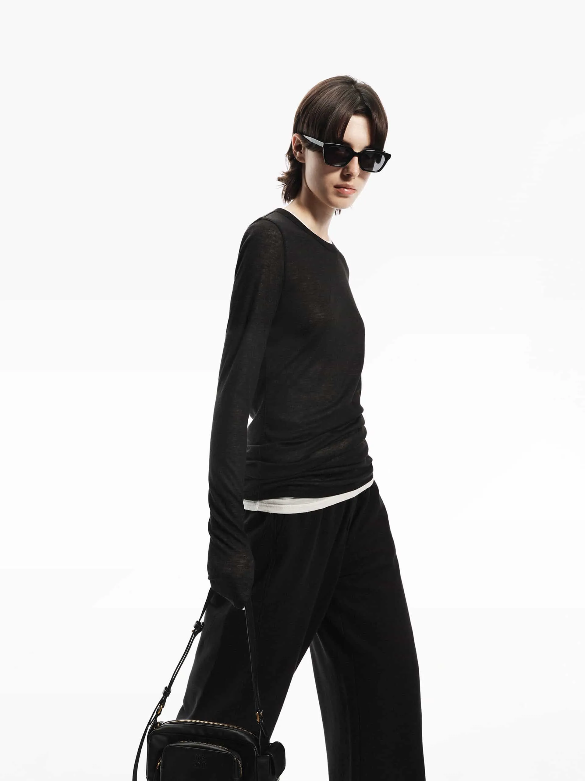 Lightweight Contrast Top