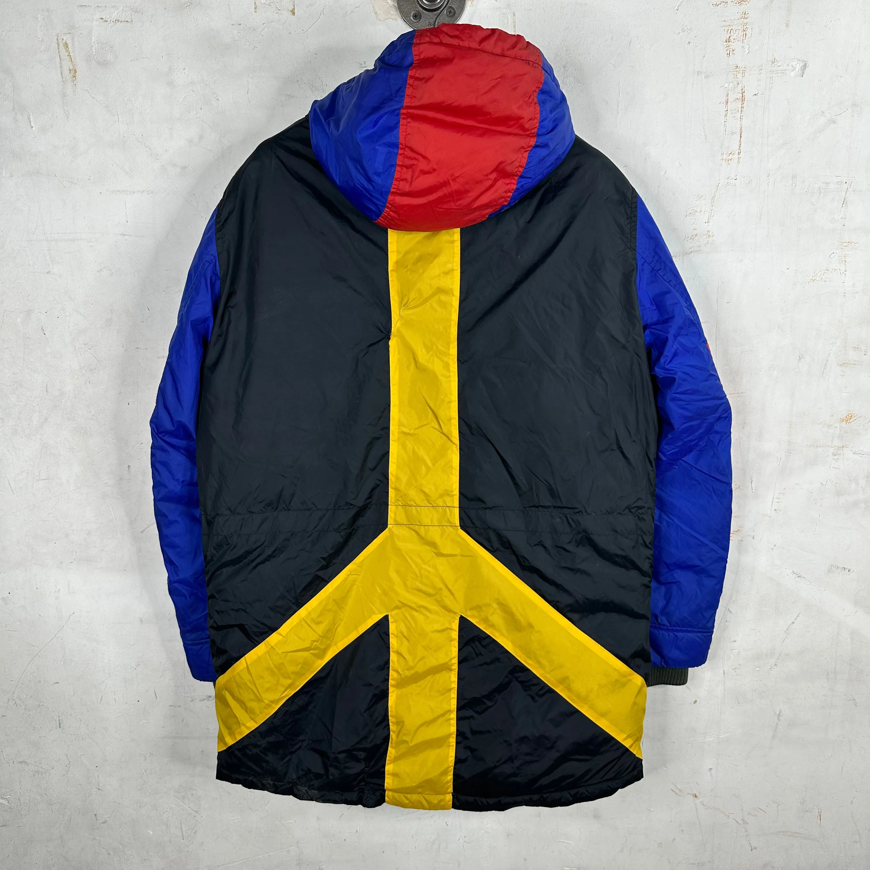 Moschino Peace Light Puffer