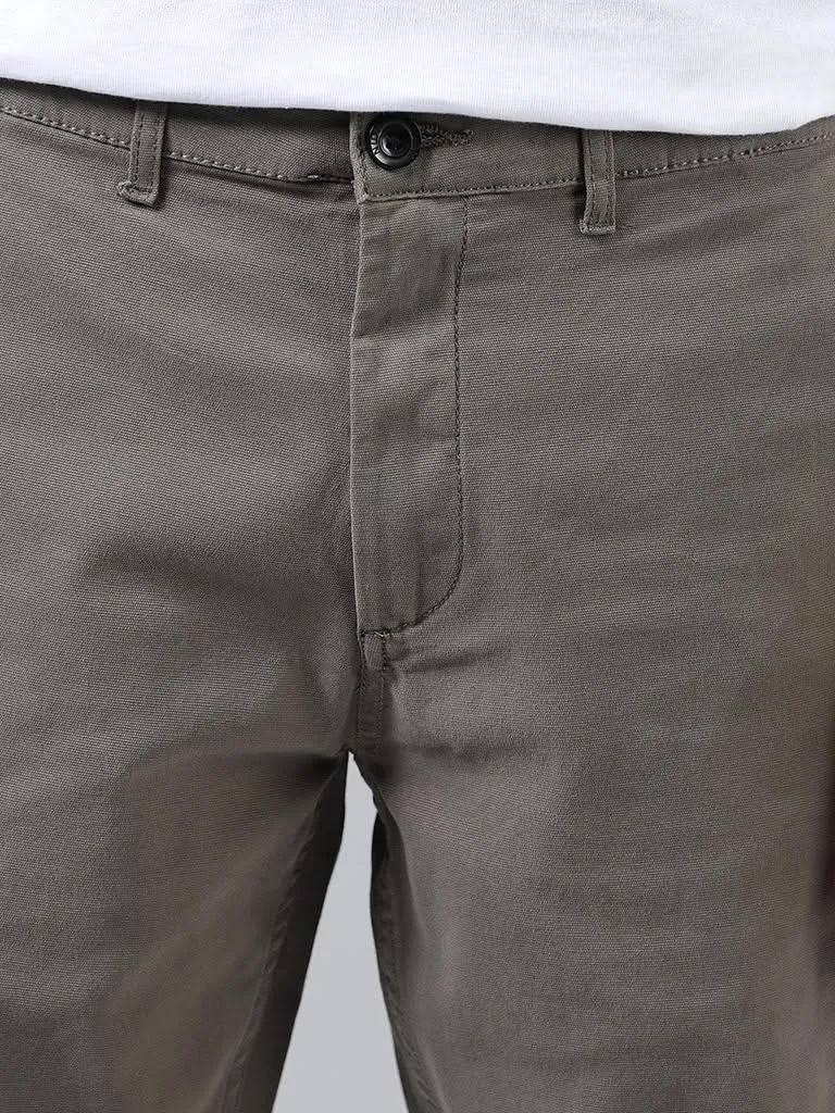 Nuon Solid Olive Cotton Slim-Fit Mid-Rise Chinos
