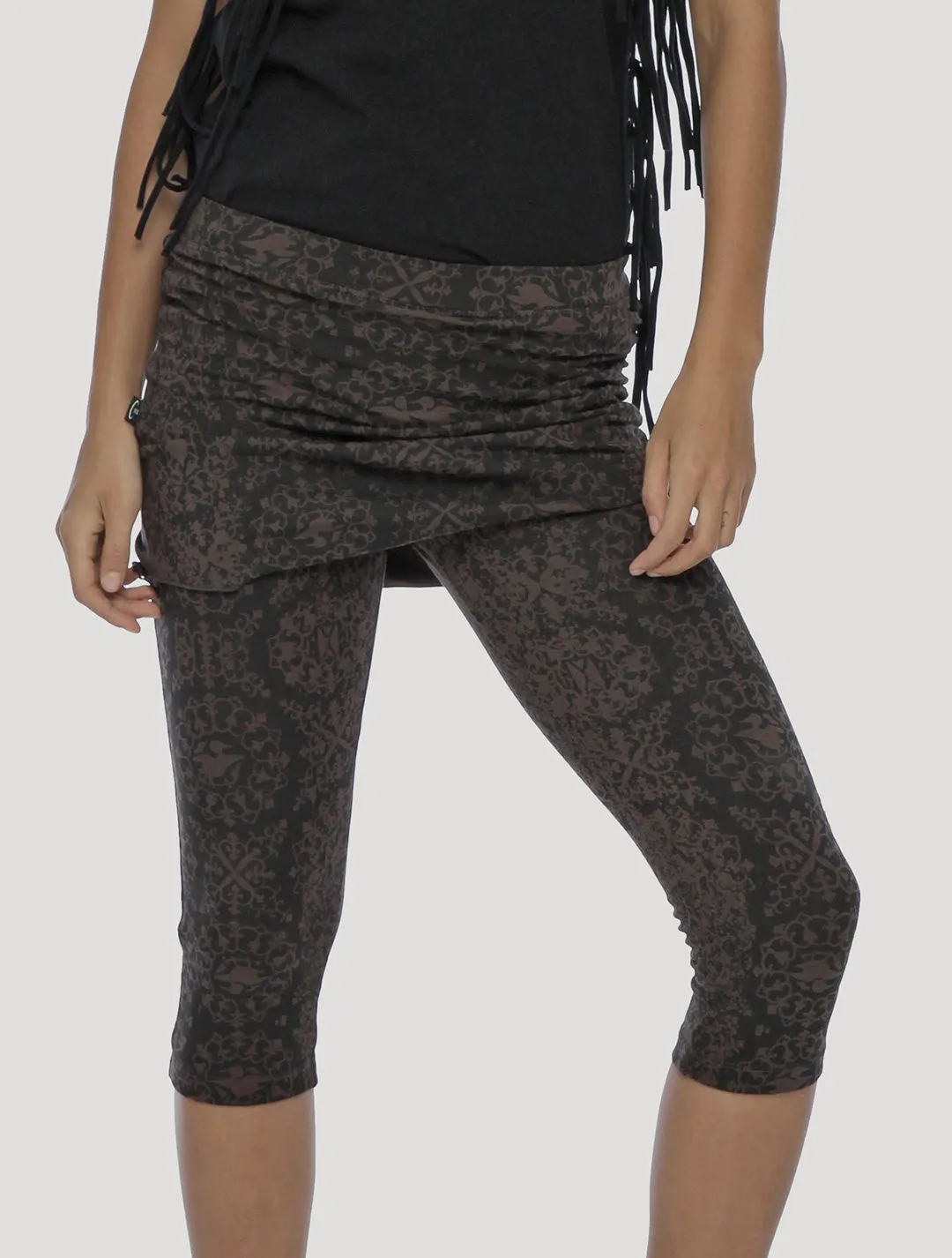 The Goddess Capri Skirted Leggings