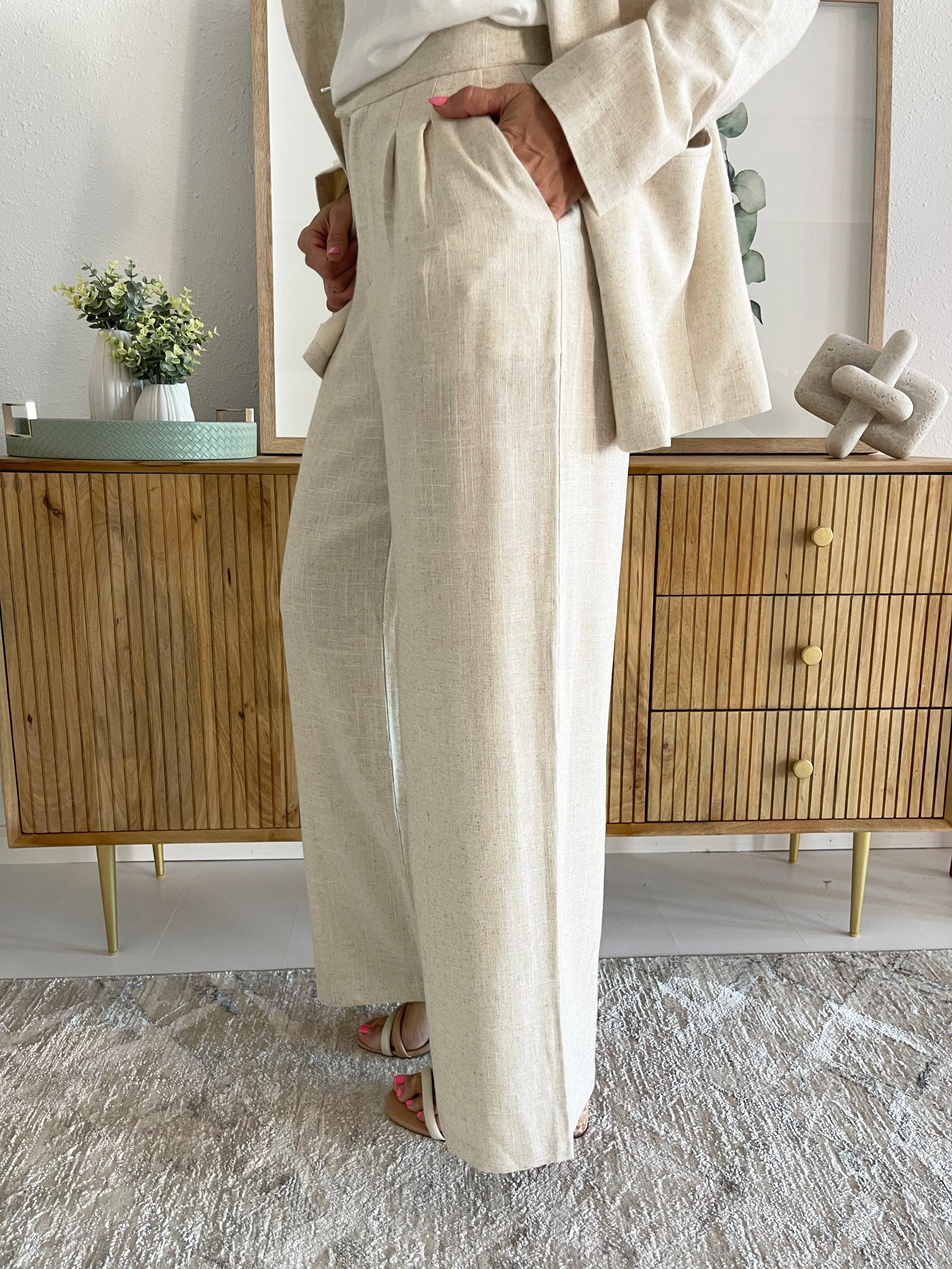 Woven Wide Leg Trouser